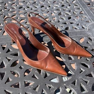 Smart Vintage Designer Brown Leather Slingback Heels